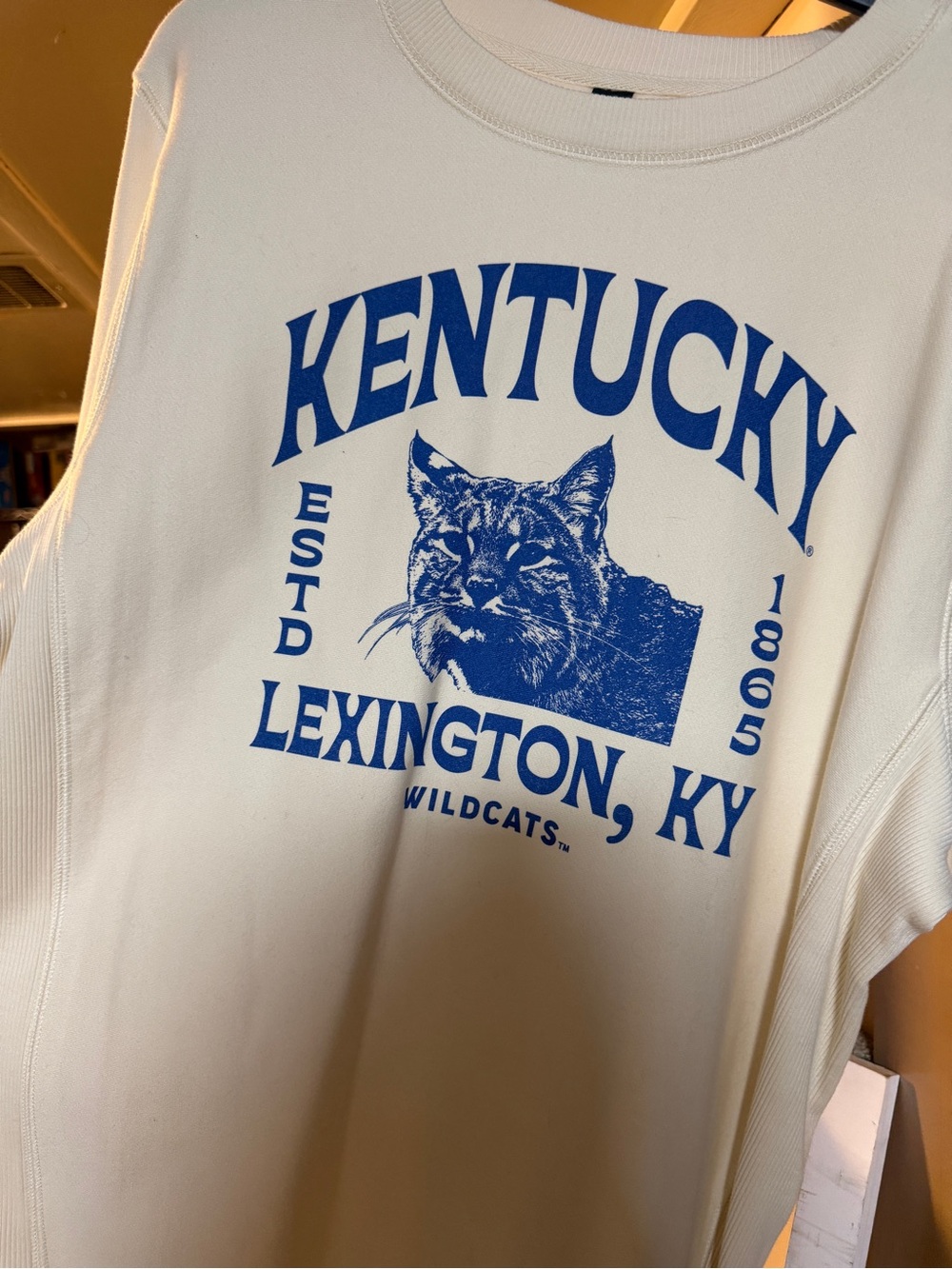 Kentucky Wildcats Crewneck Sweatshirt - Cream with Blue Graphic